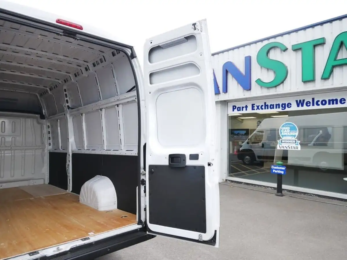2024-citroen-relay-22bluehdi-35-l4h3-heavy-enterprise-edition-big-25