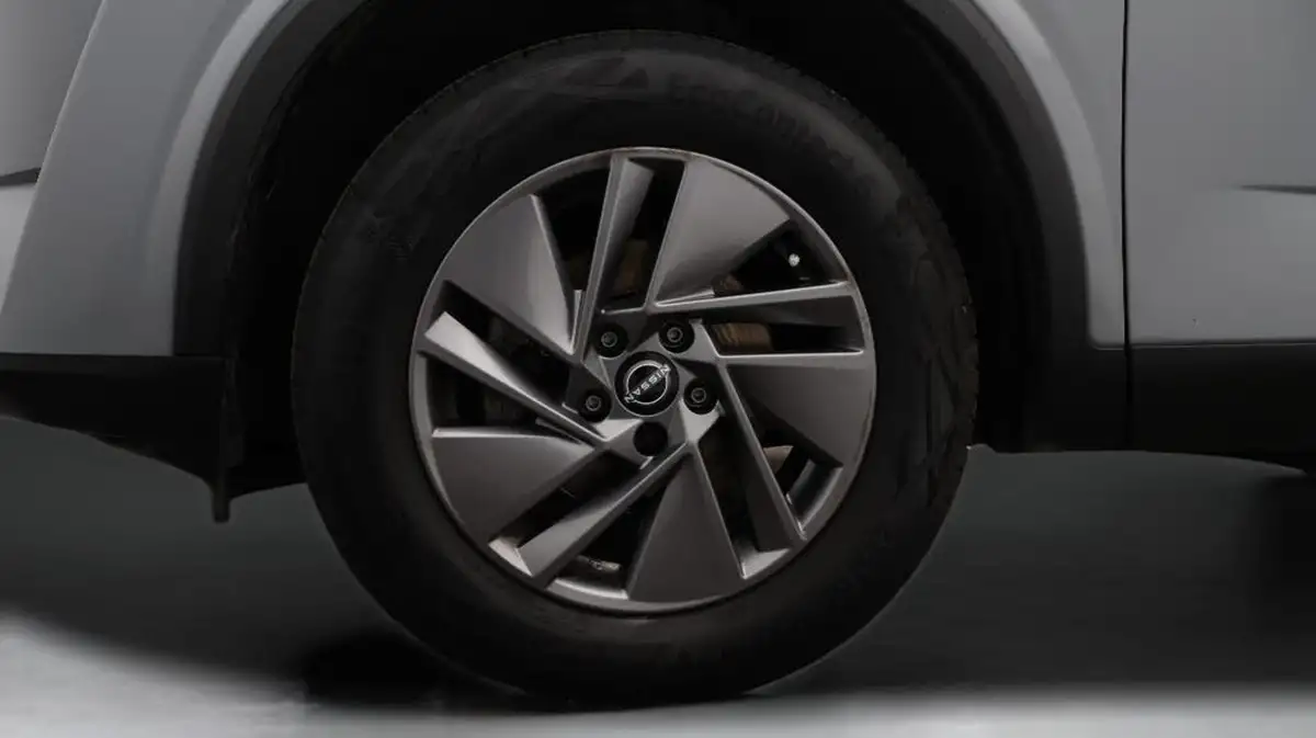2023-nissan-qashqai-13-dig-t-acenta-premium-140ps-big-18