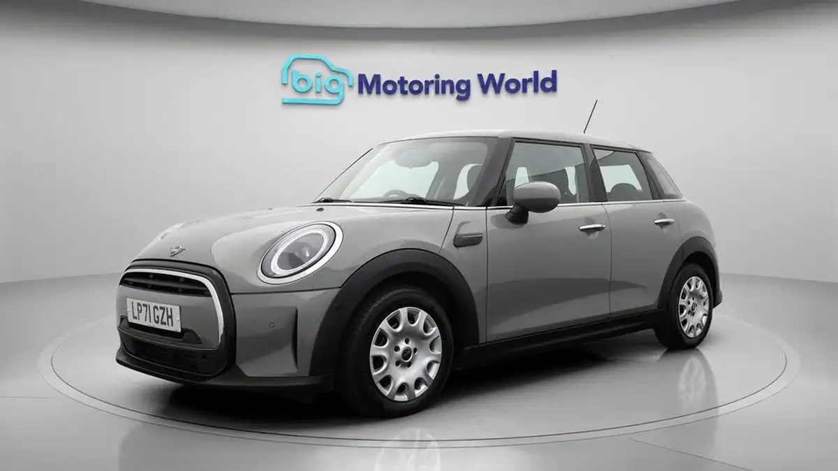 2022-mini-cooper-15-one-classic-5d-big-3
