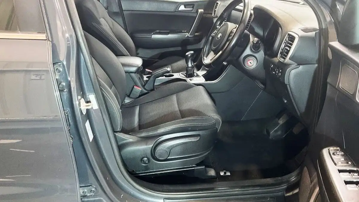 2018-kia-sportage-16-gdi-2-big-6
