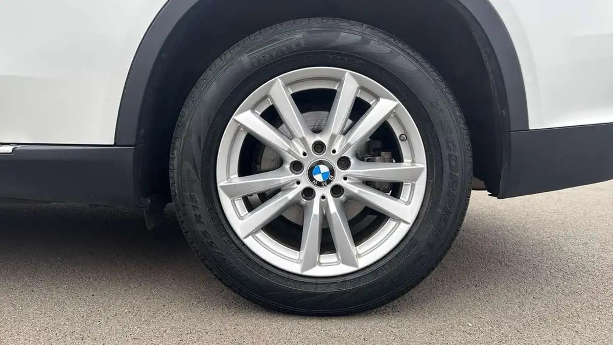 2016-bmw-x5-20-xdrive40e-se-big-8