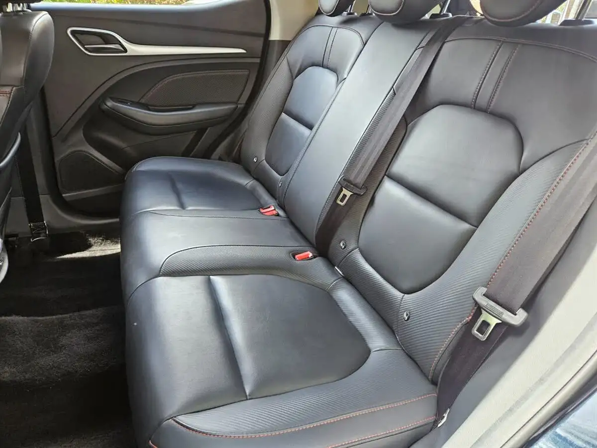 2021-mg-zs-suv-15-vti-tech-exclusive-big-17
