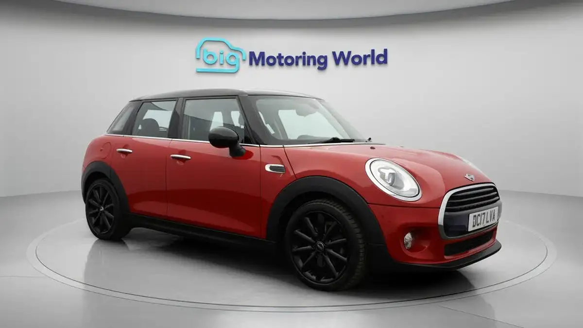 2017-mini-cooper-15-cooper-ss-hatchback-5d-big-1