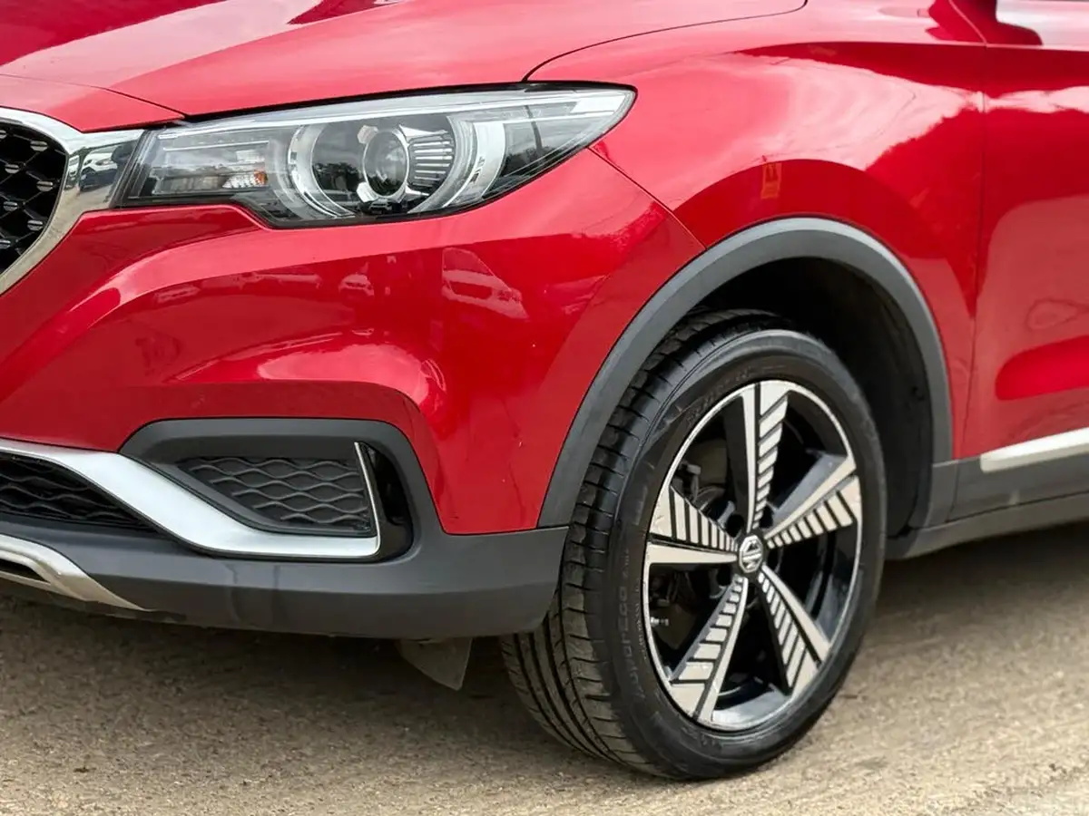2020-mg-zs-suv-e-exclusive-ev-big-21