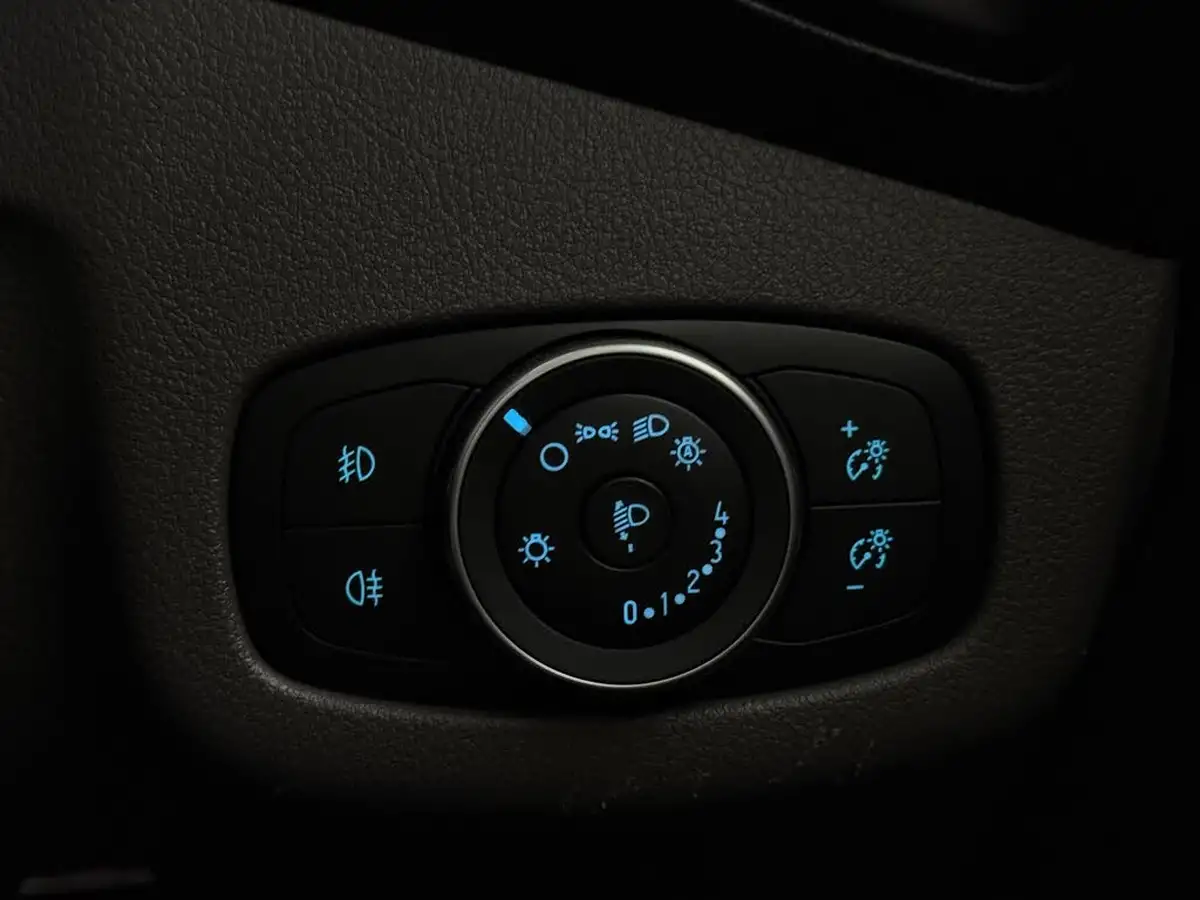 2019-ford-grand-tourneo-connect-15-titanium-ss-powershift-big-37