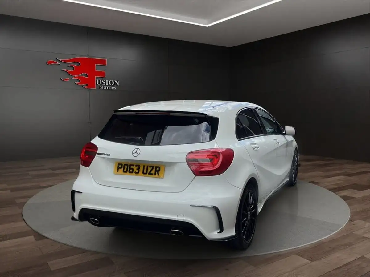 2013-mercedes-benz-a-class-16-a200-amg-sport-156bhp-big-6