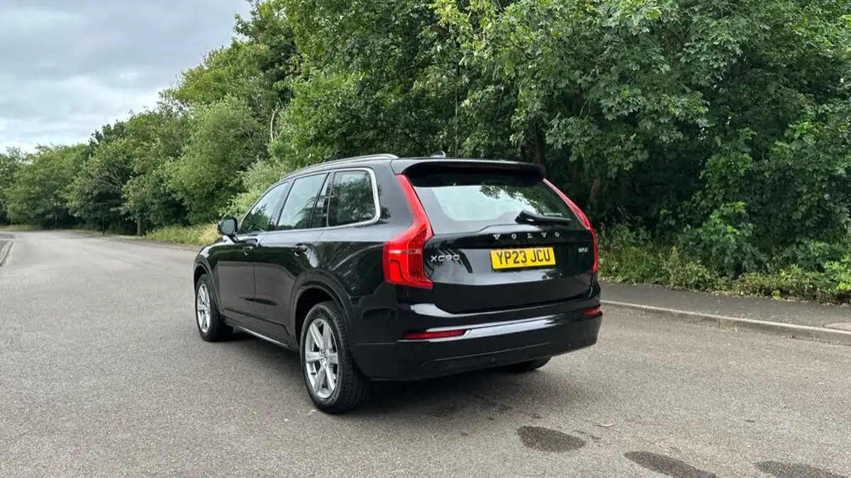 2023-volvo-xc90-20-b5-core-big-45