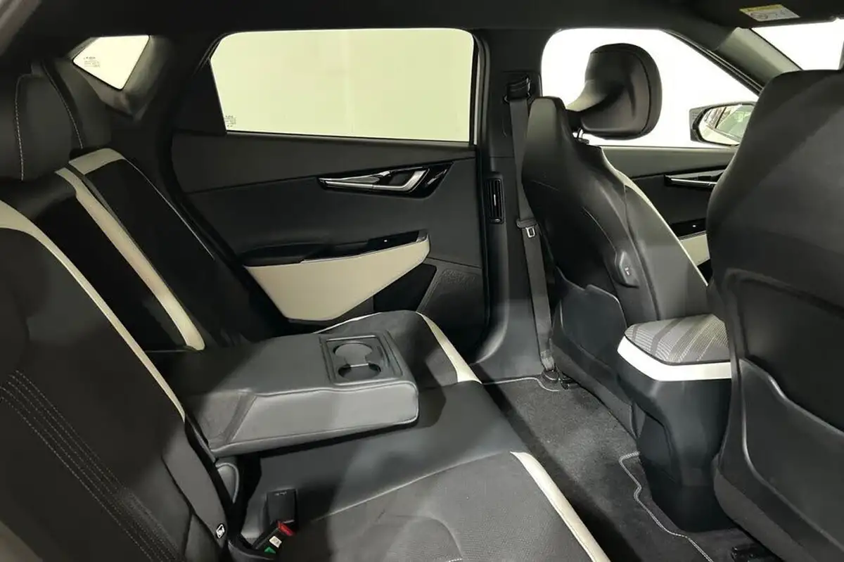 2023-kia-ev6-e-gt-line-320bhp-awd-big-43