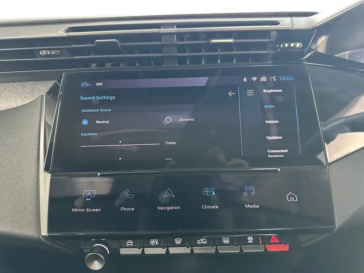2023-peugeot-308-sw-12-puretech-allure-premium-130ps-big-45