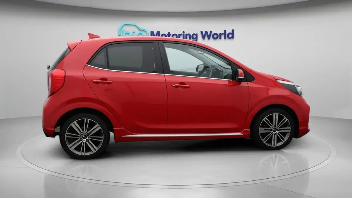 2019-kia-picanto-125-gt-line-big-8