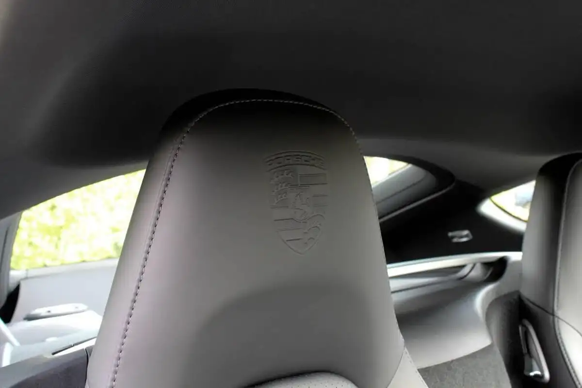 2025-porsche-cayman-718-20-cayman-style-edition-pdk-big-37
