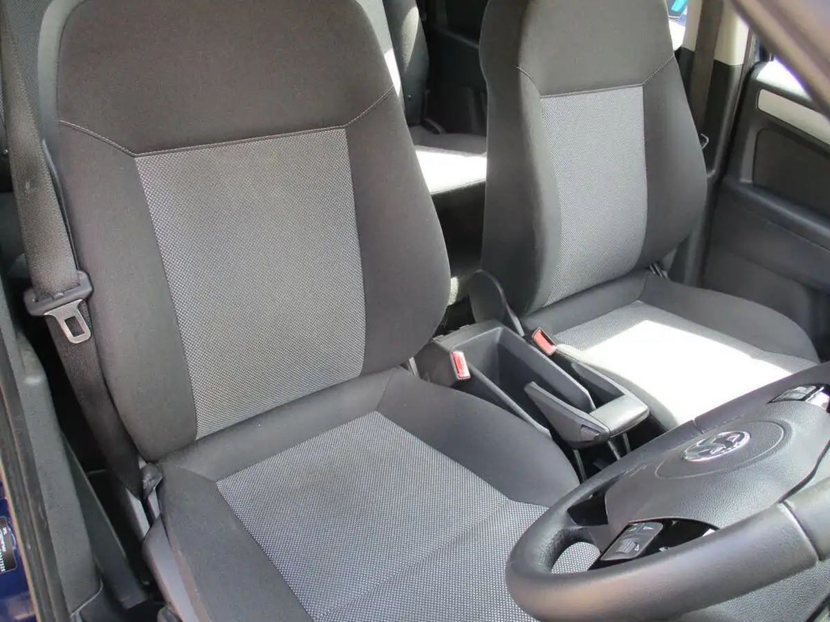 2013-vauxhall-zafira-16-exclusiv-big-9