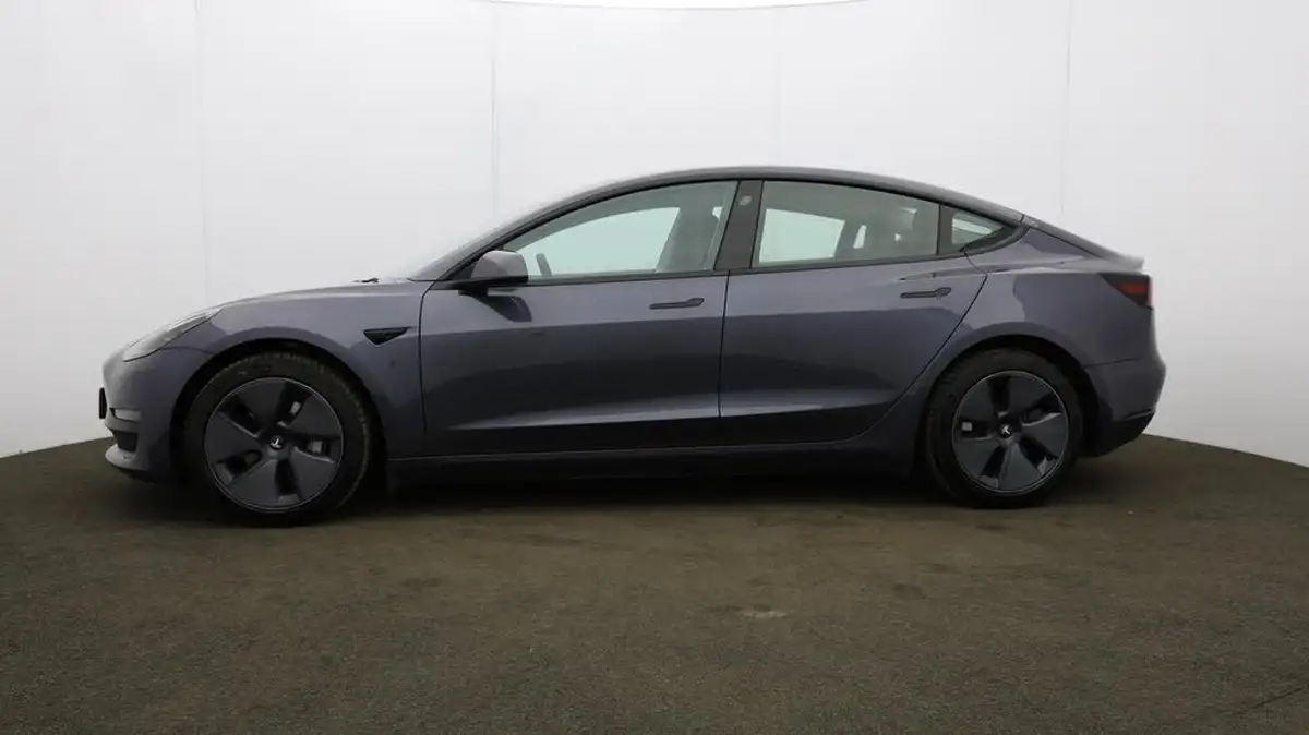 2023-tesla-model-3-e-long-range-346bhp-big-64