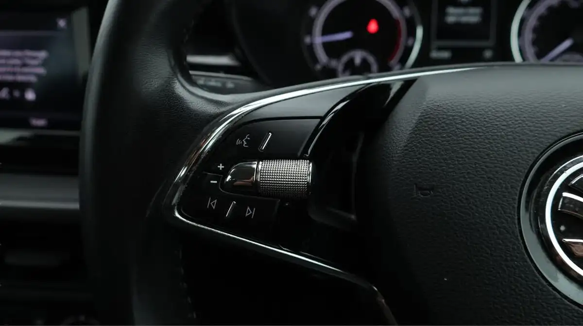 2022-skoda-fabia-10-mpi-se-comfort-big-22