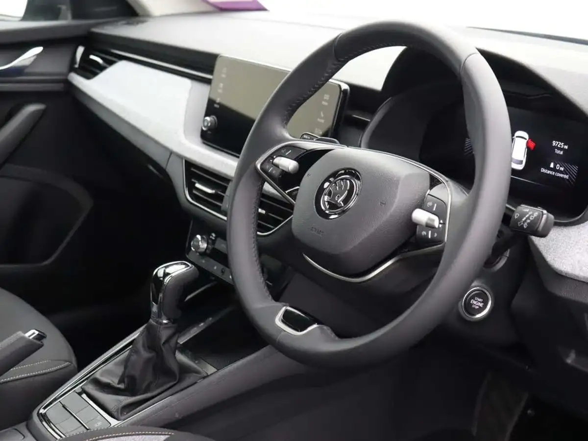 2024-skoda-kamiq-10-tsi-se-116ps-dsg-big-18