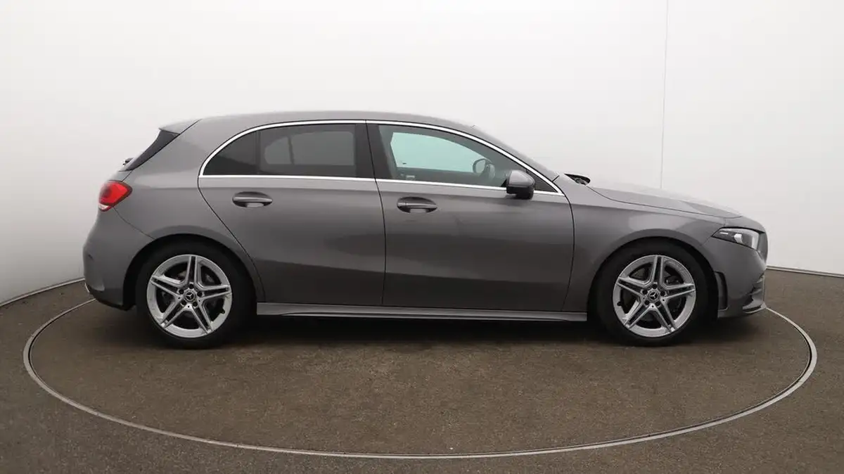 2021-mercedes-benz-a-class-20d-a220d-amg-line-hatchback-5d-big-49