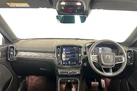 2022-volvo-xc40-15-t3-r-design-auto-small-5