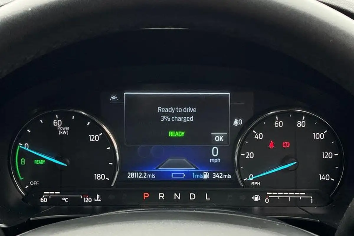 2020-ford-kuga-25t-titanium-first-edition-big-12