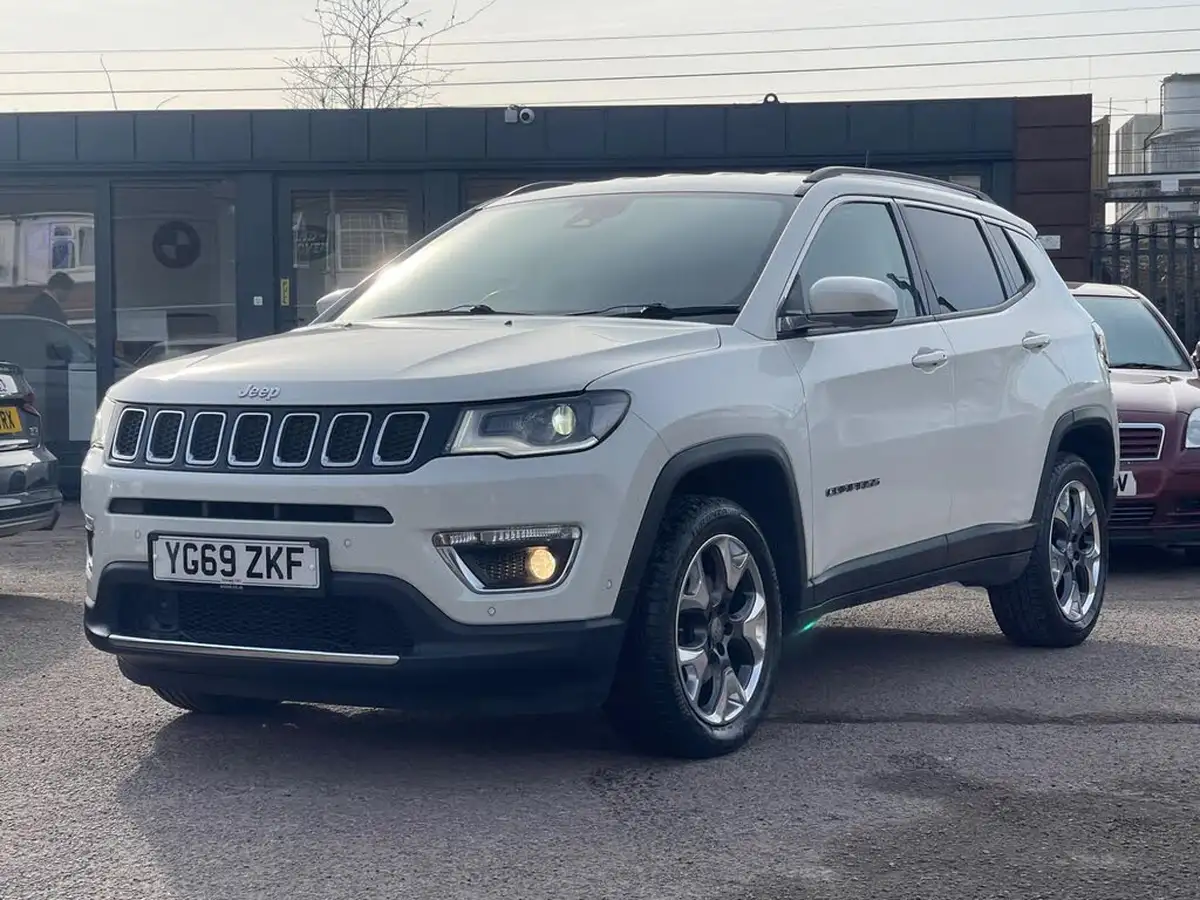 2019-jeep-compass-20multijet-ii-limited-168bhp-auto-big-24