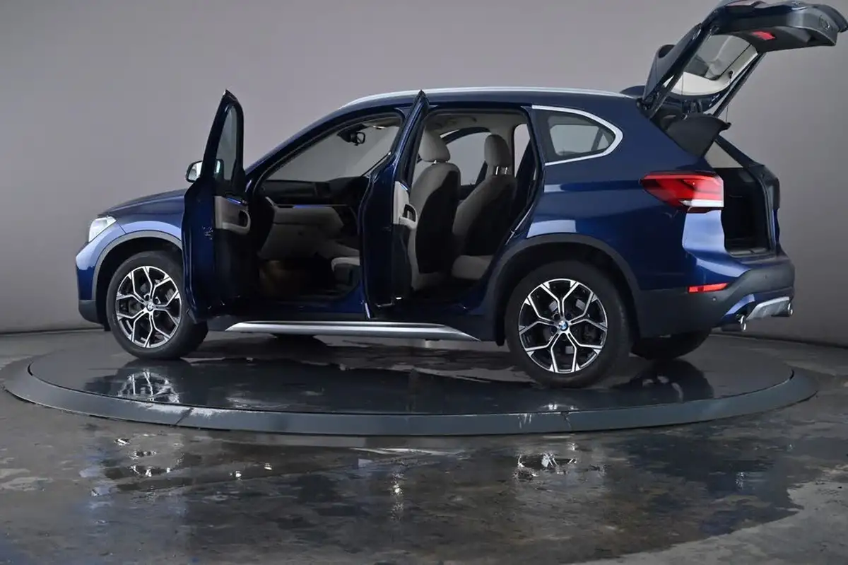 2019-bmw-x1-20-sdrive-20i-xline-sdrive-20i-big-51