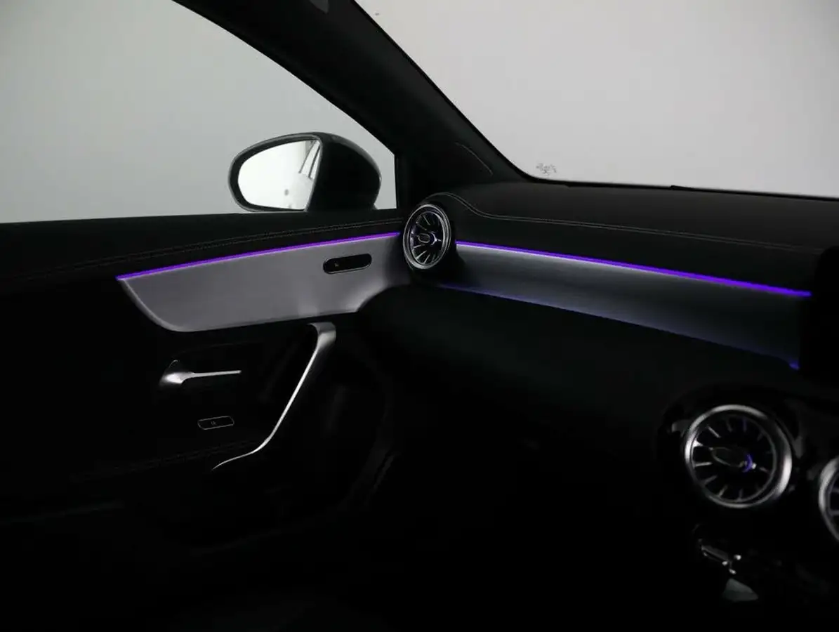 2022-mercedes-benz-a-class-13-a200-amg-line-executive-edition-hatchback-5d-7g-dct-big-34