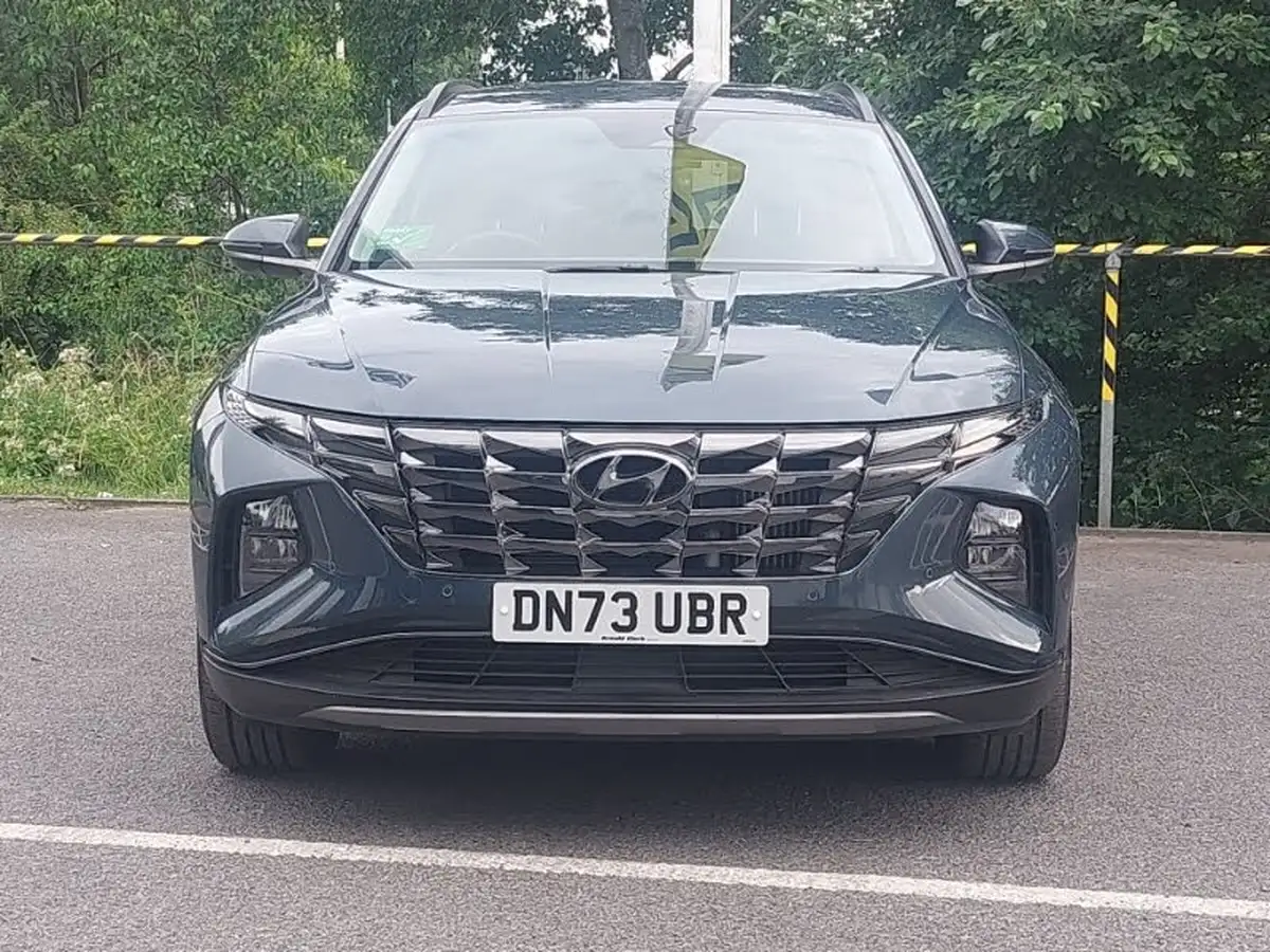 2023-hyundai-tucson-16-t-gdi-premium-150ps-big-18