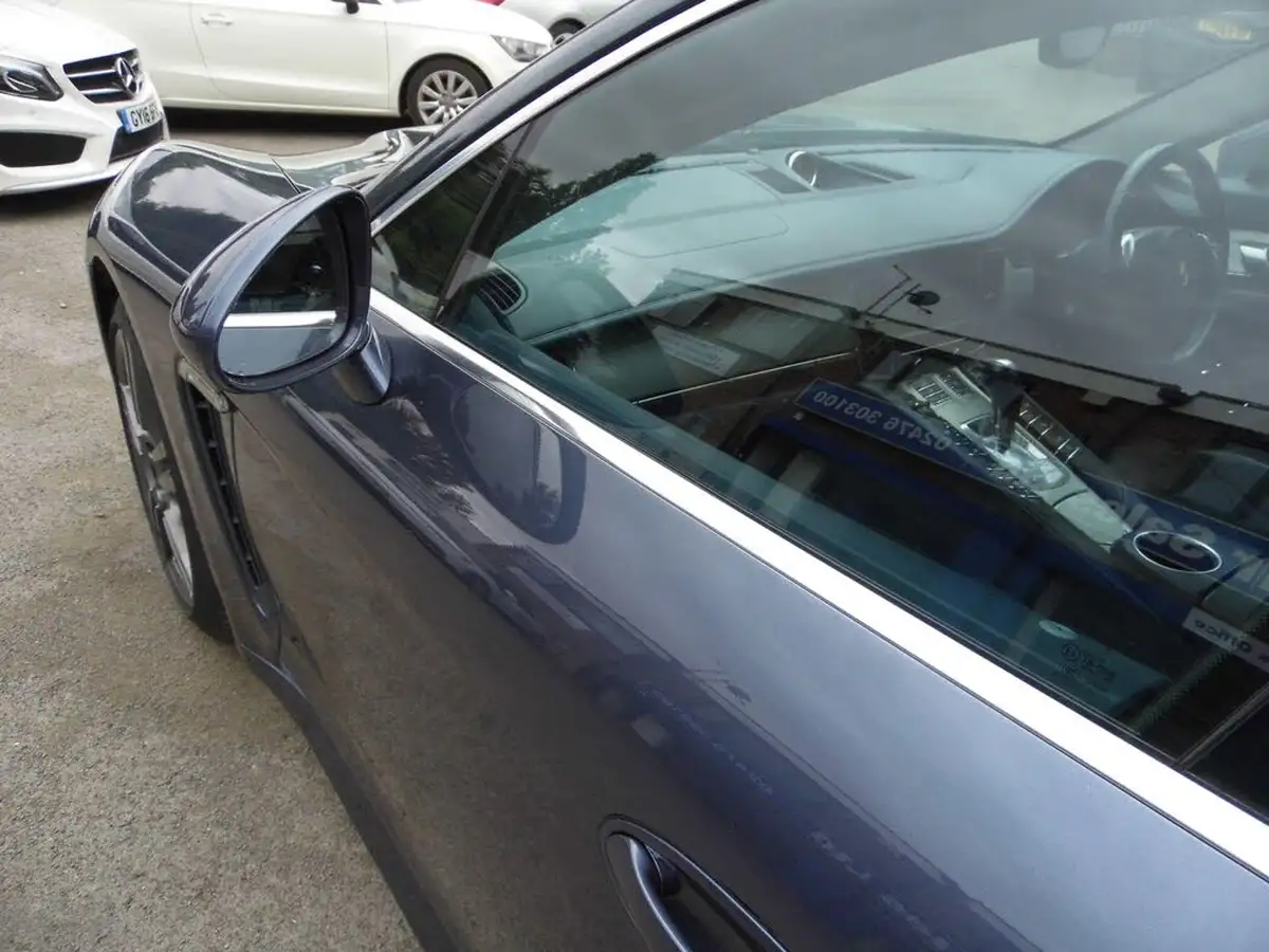 2011-porsche-panamera-48-4s-pdk-big-24
