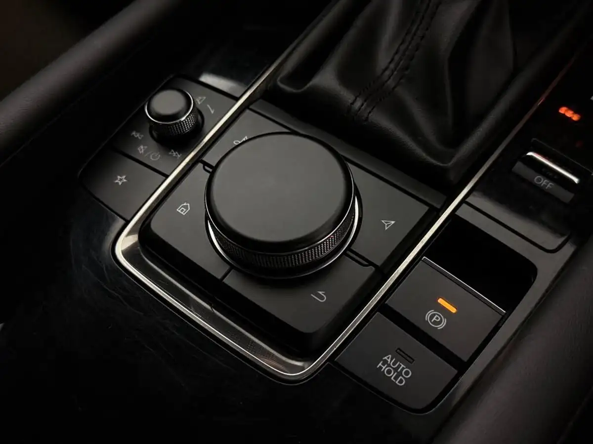 2021-mazda-mazda3-20-sport-lux-122ps-hatchback-5d-auto-big-42