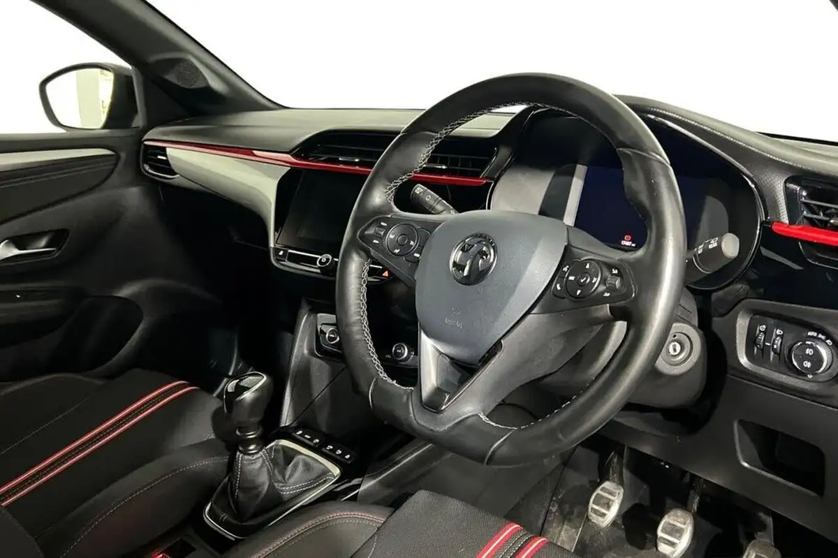 2022-vauxhall-corsa-12-turbo-gs-line-100ps-big-8