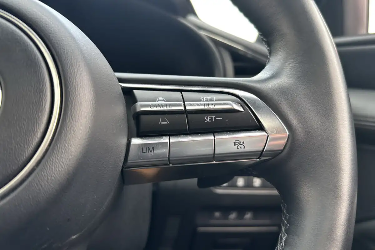 2022-mazda-mazda3-20-gt-sport-edition-186ps-hatchback-5d-auto-big-17