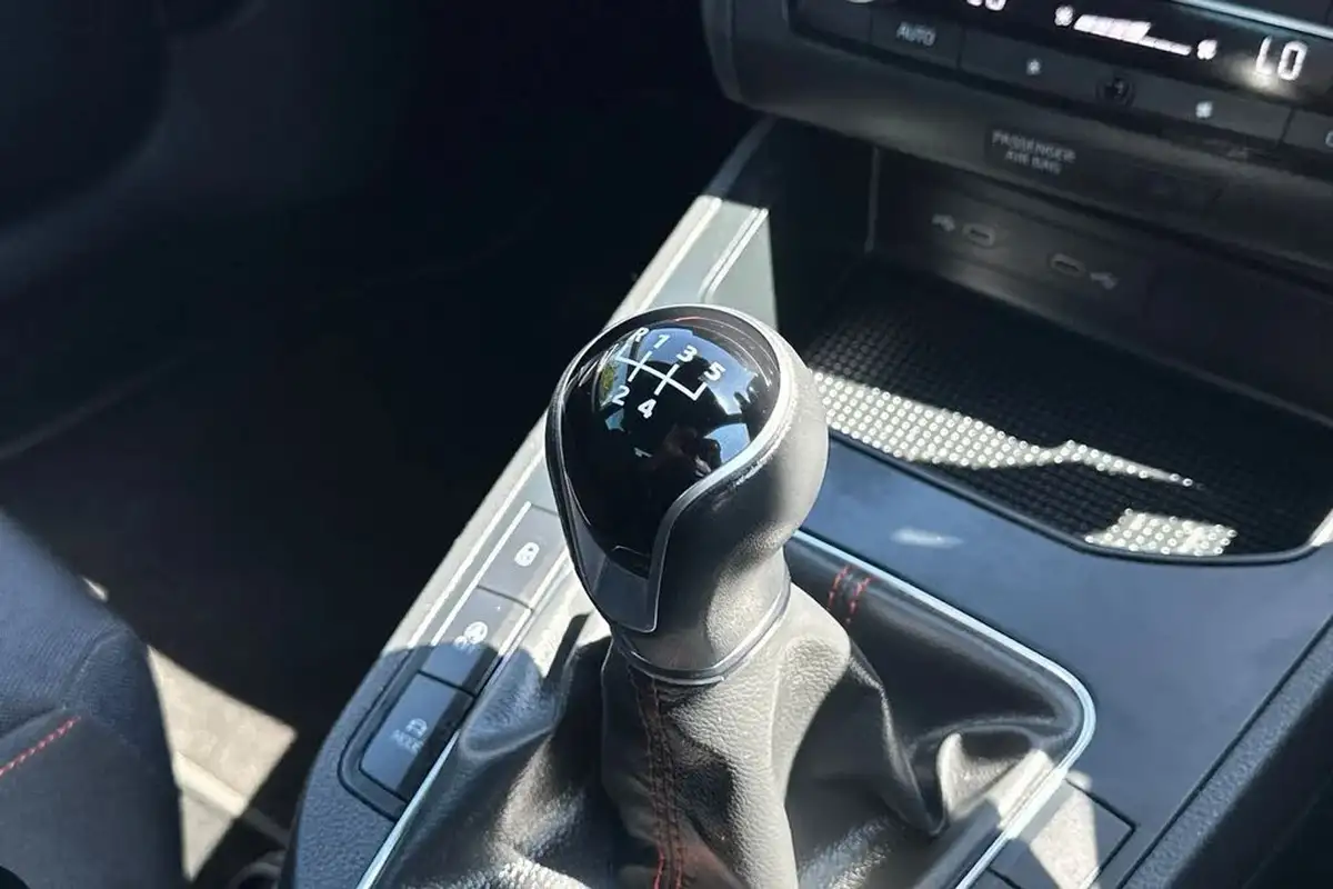 2022-seat-ibiza-10-tsi-fr-95ps-big-22