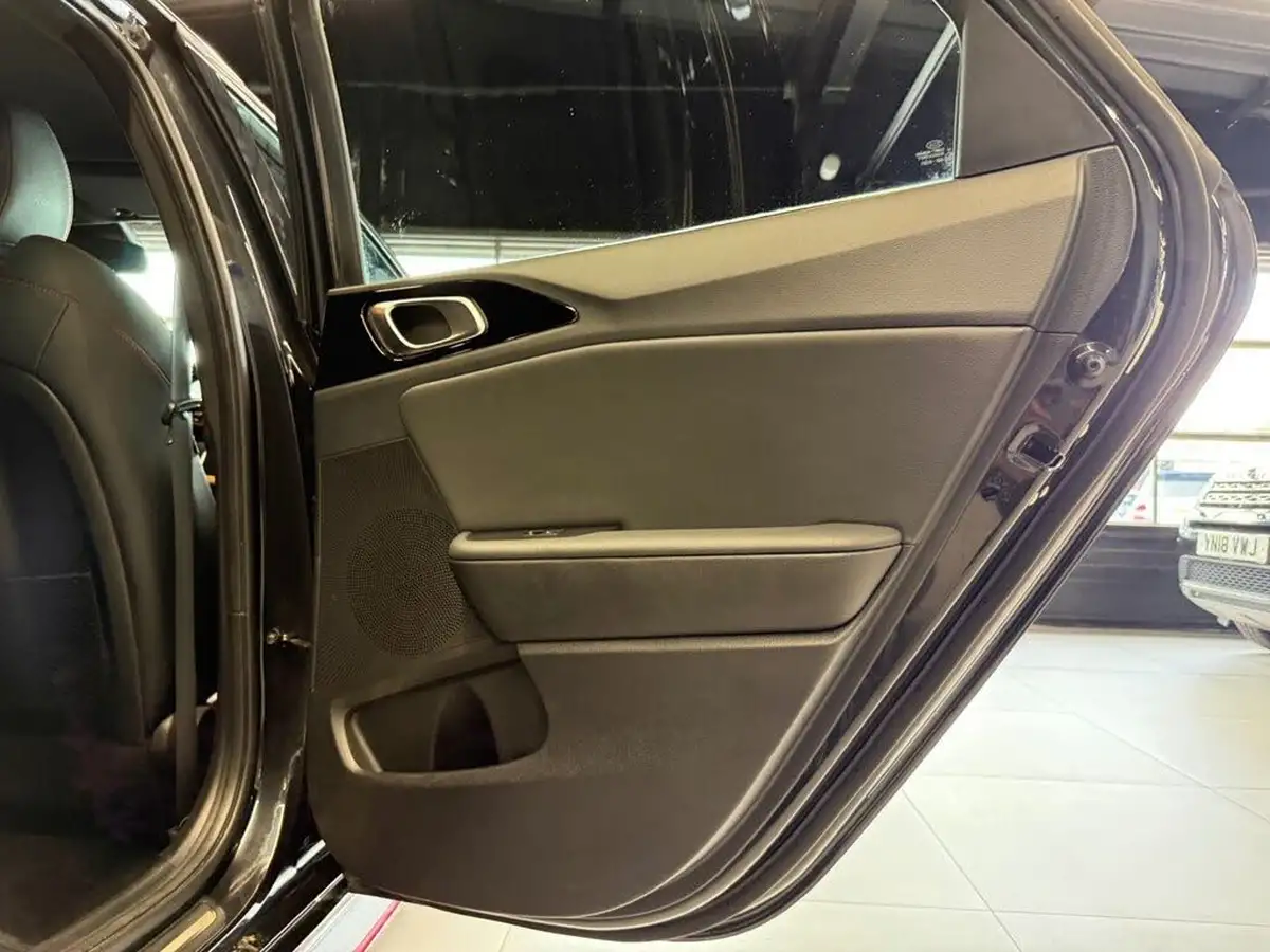 2019-kia-pro-ceed-16-t-gdi-gt-isg-station-wagon-5d-dct-big-17