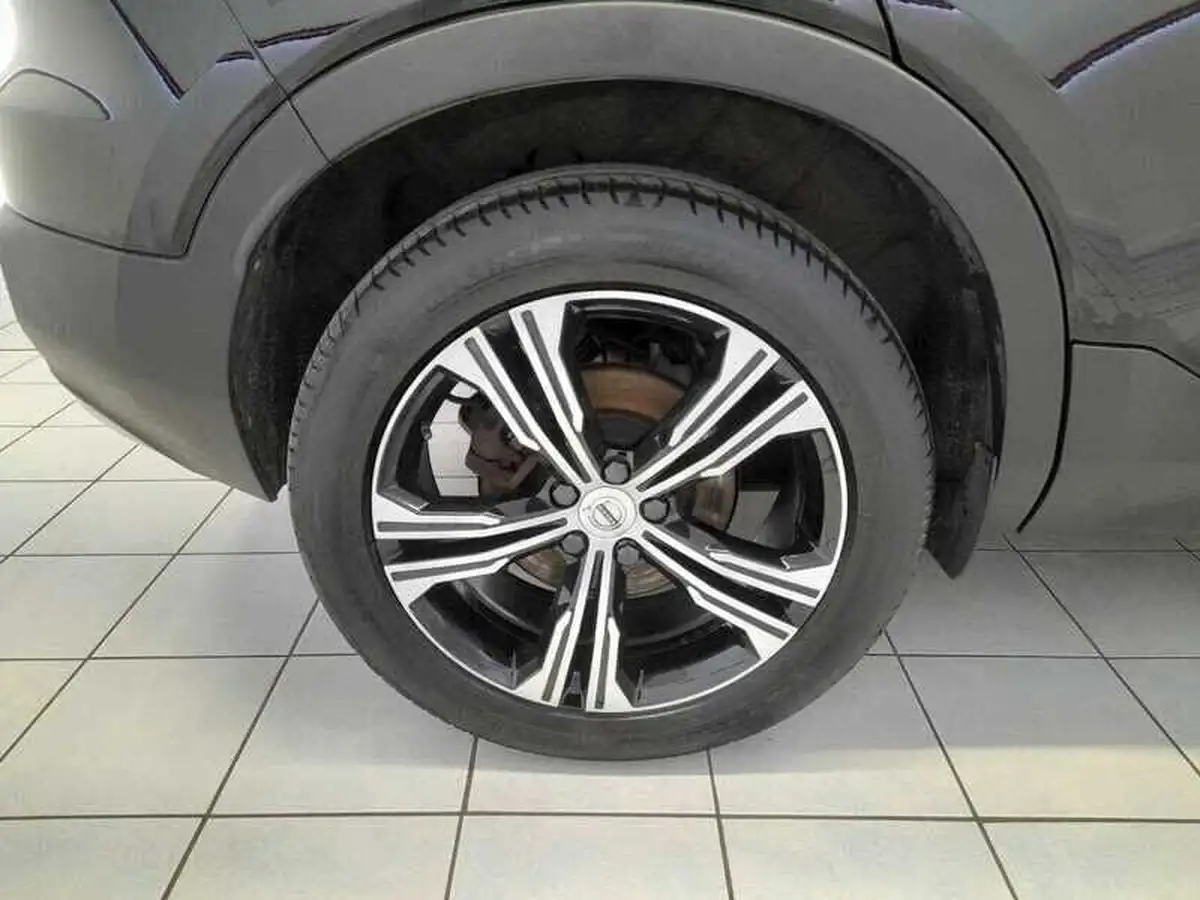 2022-volvo-xc40-15-t5-inscription-pro-big-7