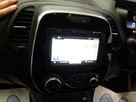 2018-renault-captur-09-tce-iconic-small-16