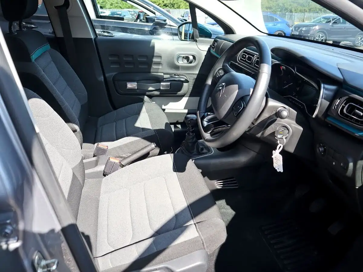 2022-citroen-c3-15bluehdi-shine-plus-ss-big-2