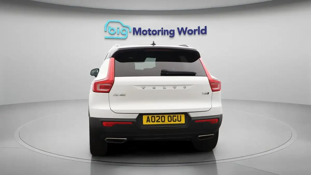2020-volvo-xc40-20-t4-r-design-awd-big-6