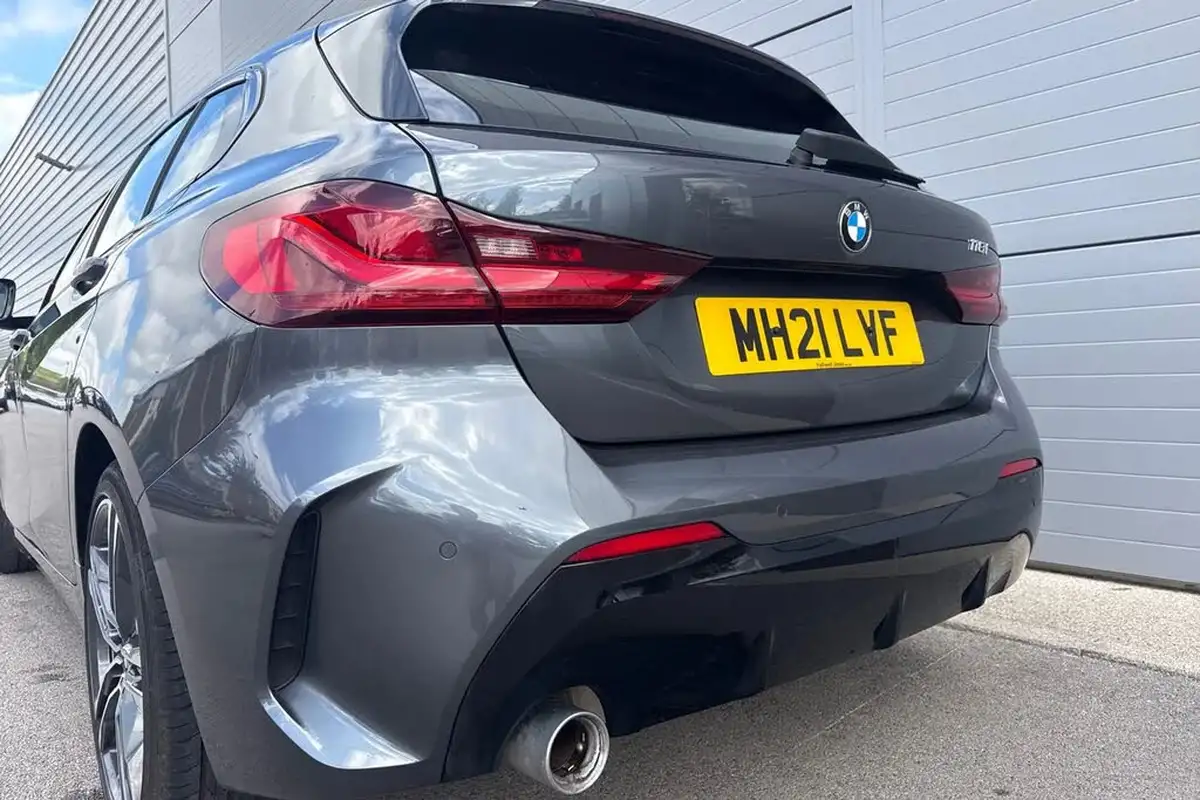 2021-bmw-1-series-15-118i-m-sport-lcp-big-15
