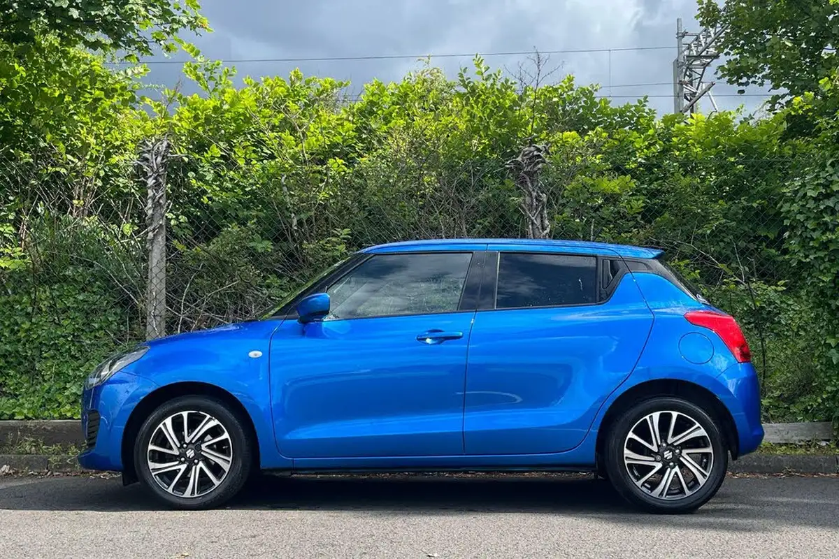 2023-suzuki-swift-12-dualjet-sz-l-big-14
