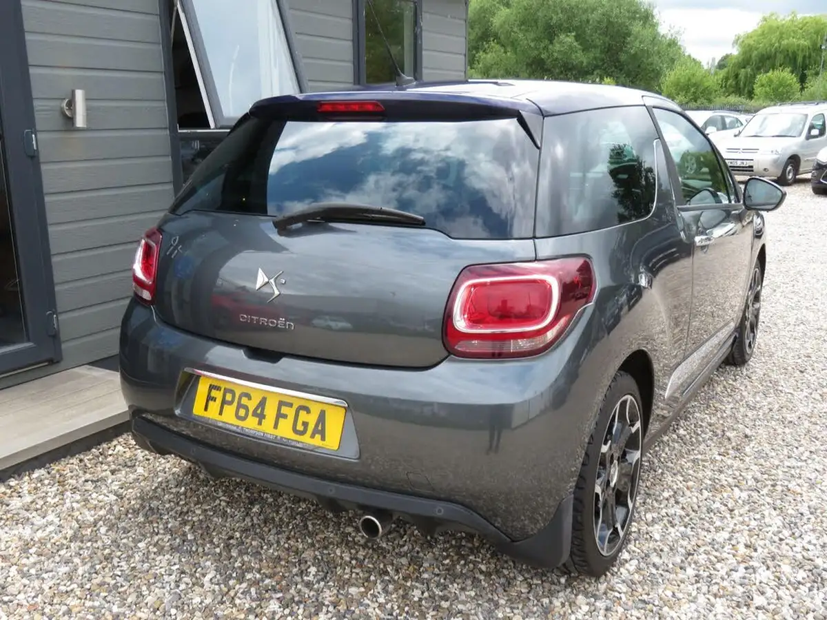 2014-citroen-ds3-16-dstyle-plus-vti-120bhp-big-26