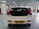 2016-volvo-v40-20-t2-r-design-small-10