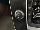 2016-volvo-v40-20-t2-r-design-small-38