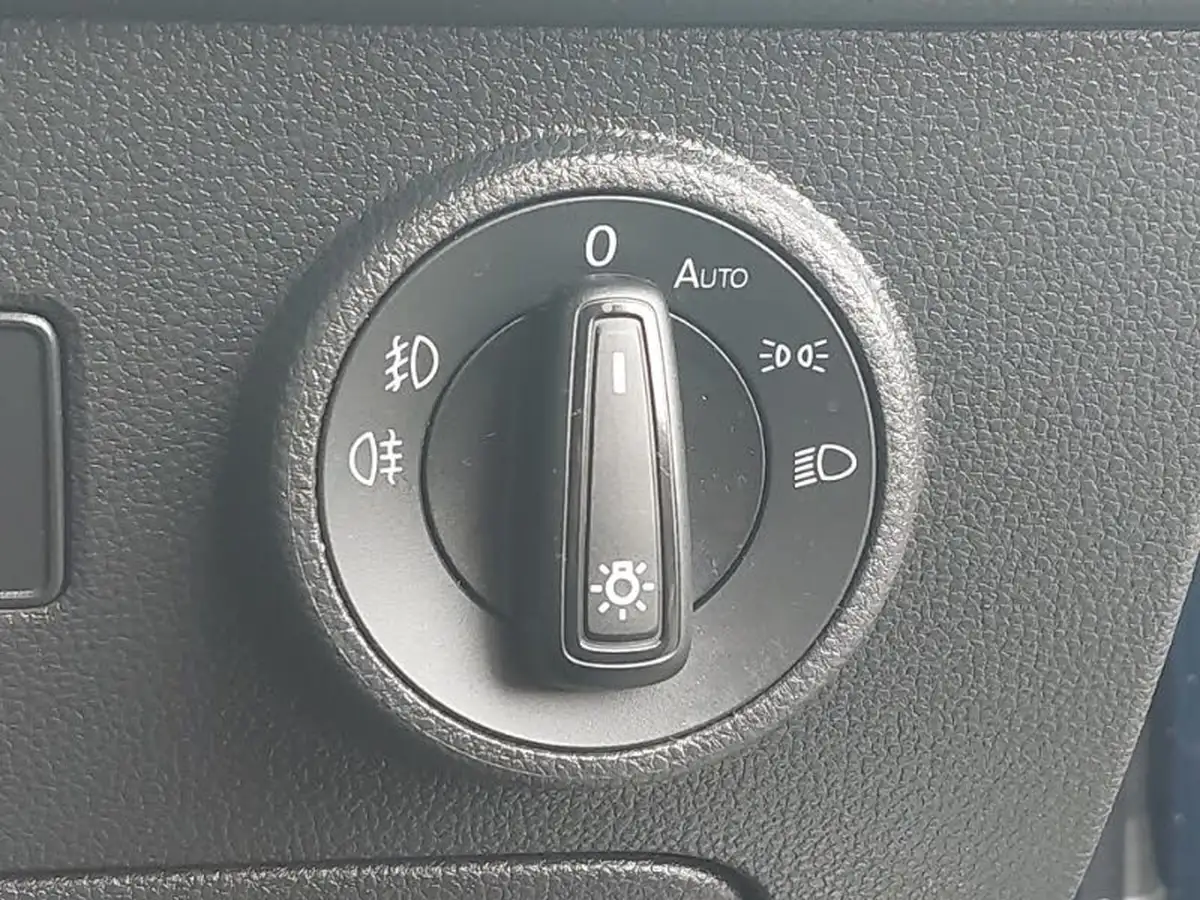 2023-seat-ateca-15-ecotsi-xperience-dsg-big-14