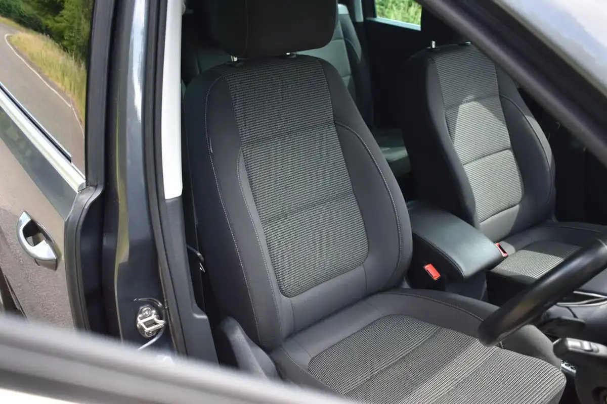 2021-volkswagen-sharan-14-tsi-se-nav-dsg-big-11