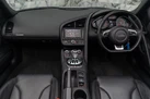 2012-audi-r8-42-quattro-spyder-convertible-small-9