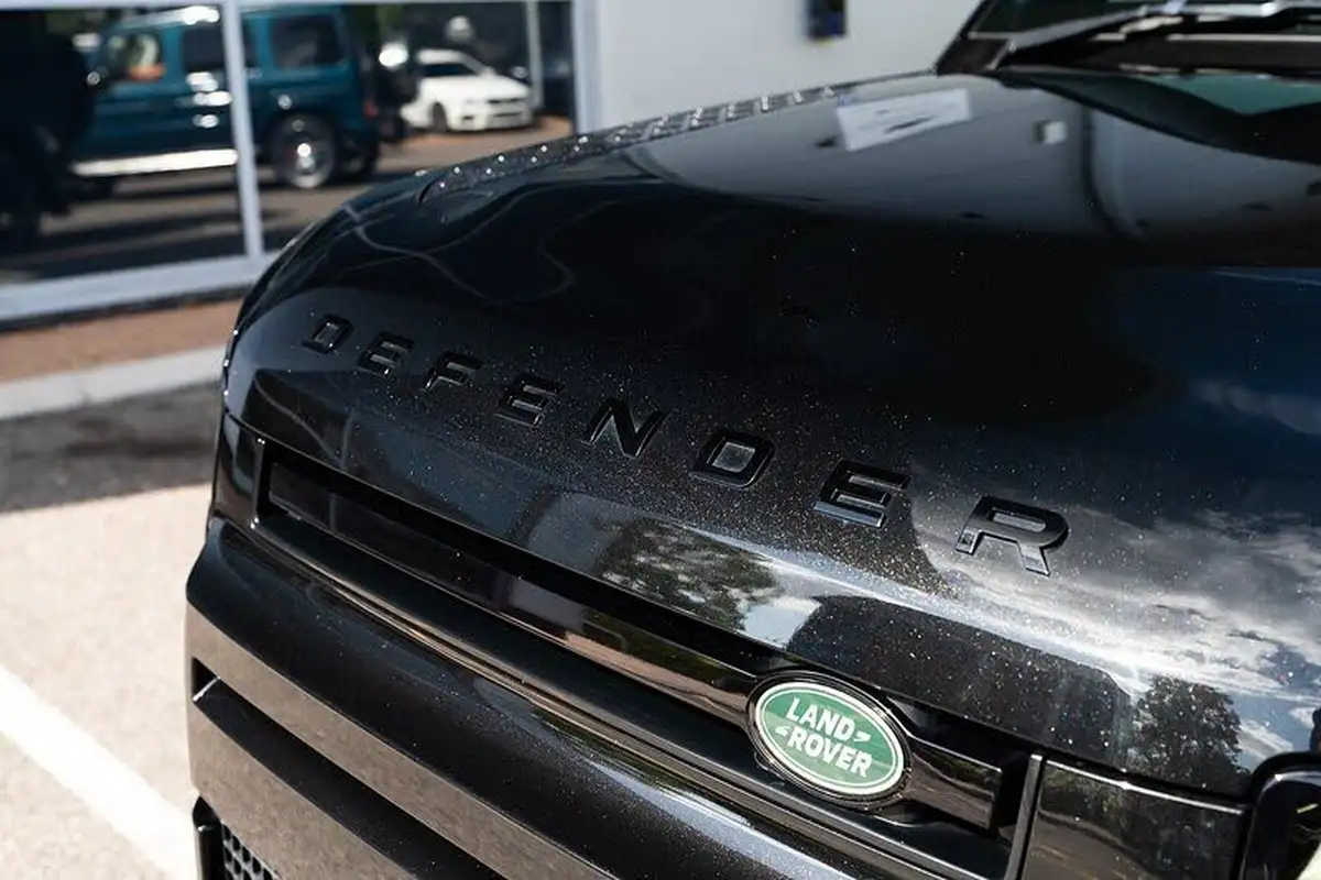 2022-land-rover-90-defender-30-d250-x-dynamic-se-big-12
