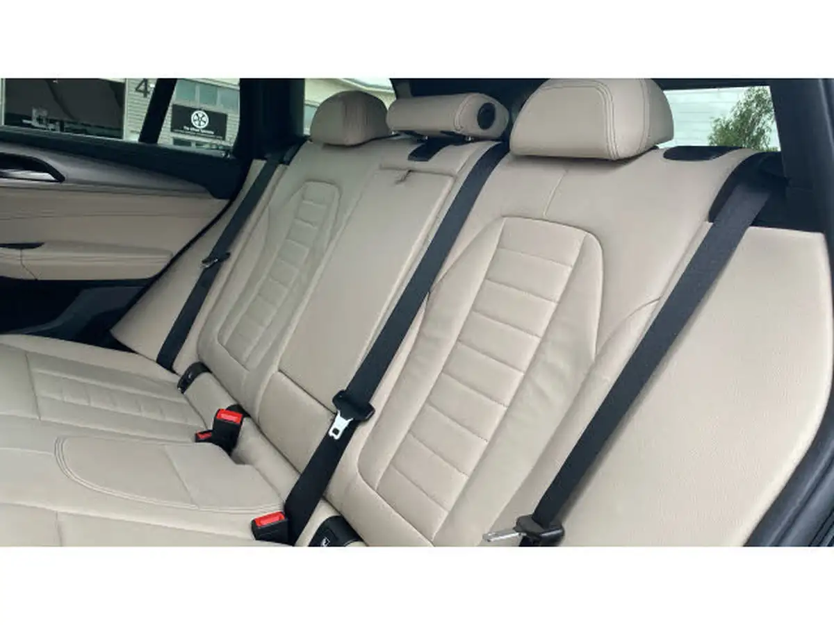 2019-bmw-x3-30td-m40d-big-11