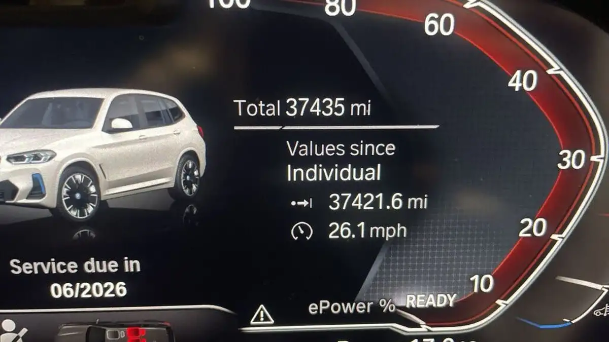2022-bmw-ix3-e-m-sport-big-26