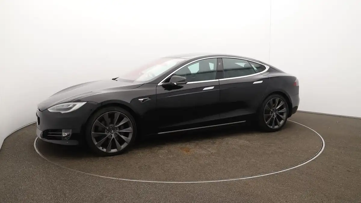 2020-tesla-model-s-e-long-range-big-70