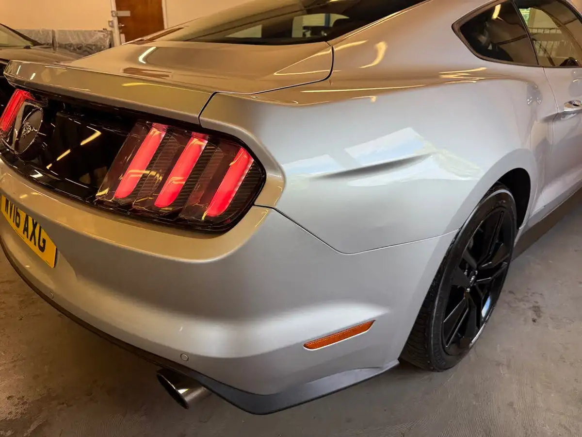 2016-ford-mustang-23-317ps-fastback-auto-big-18