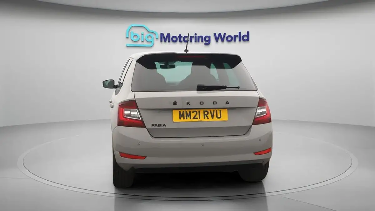 2021-skoda-fabia-10-tsi-monte-carlo-95ps-hatchback-dsg-big-5